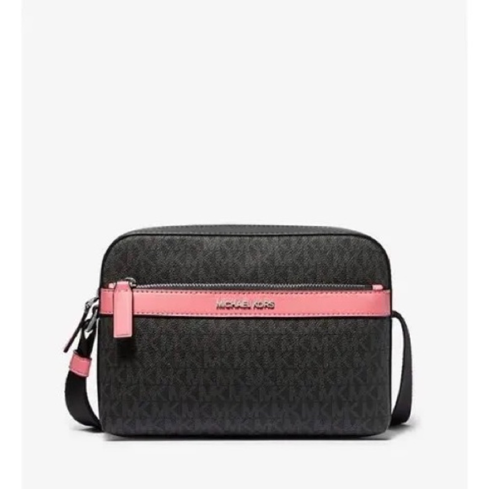 🆕 Michael Kors Cooper Black Pink Camera Crossbody Bag